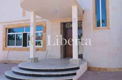 Villa - Studio - 6 Bathrooms for rent in Umm Suqeim 1 Villas - Umm Suqeim 1 - Umm Suqeim - Dubai