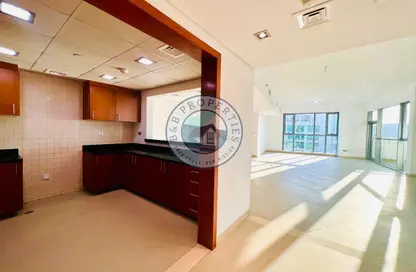 Apartment - 2 Bedrooms - 3 Bathrooms for rent in Al Murjan Tower - Danet Abu Dhabi - Abu Dhabi