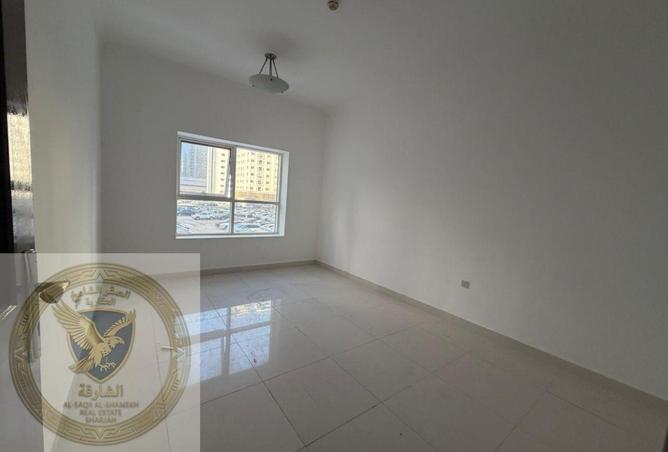 98693167 - صورة العقار 3
