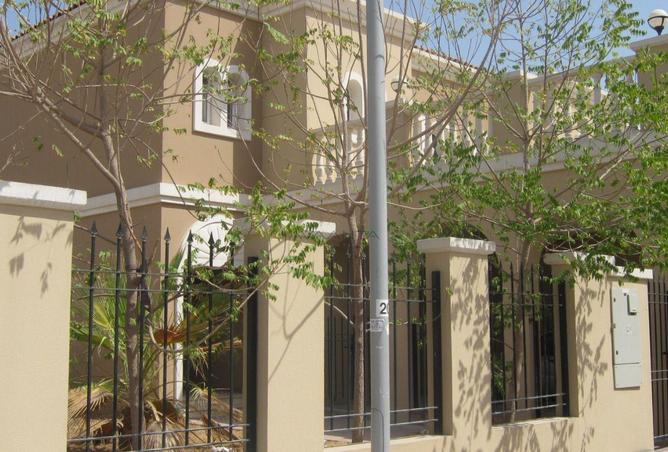 100857884 - Property Image 3