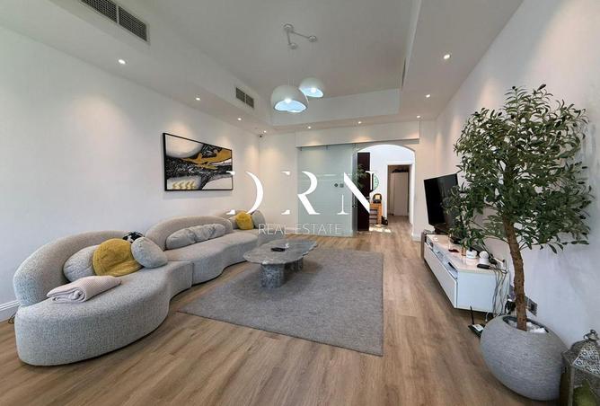 93999675 - Property Image 2