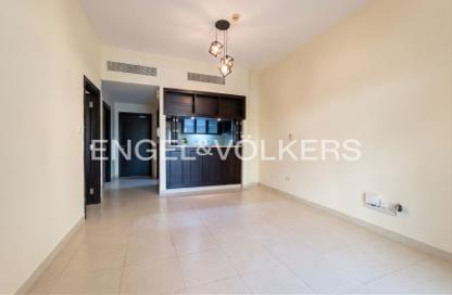 Apartment - 1 - 2 for rent in Travo Tower B - Travo - The Views - Dubai Apartment - 1 - 2 for rent in Travo Tower B - Travo - The Views - Dubai