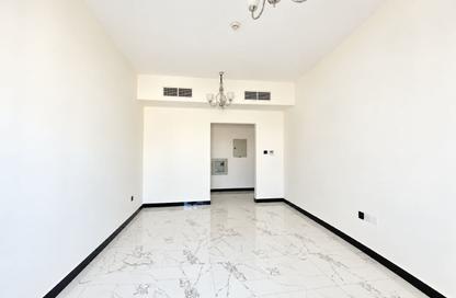 Apartment - 2 - 2 for rent in Muwailih Building - Muwaileh - Sharjah