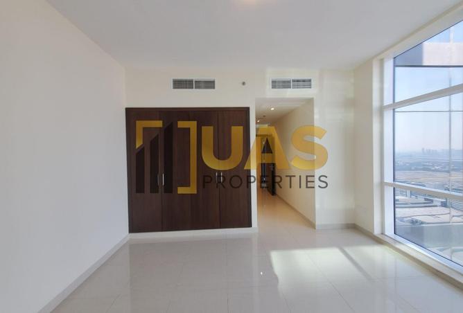 121122585 - Property Image 2