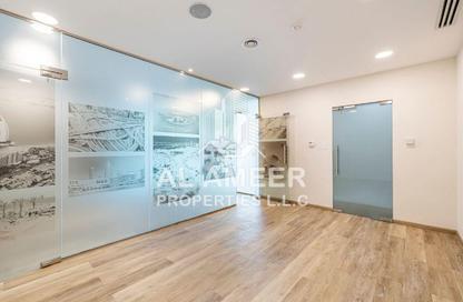Office Space - Studio - 1 Bathroom for rent in Emaar Business Park Building 4 - Emaar Business Park - Sheikh Zayed Road - Dubai