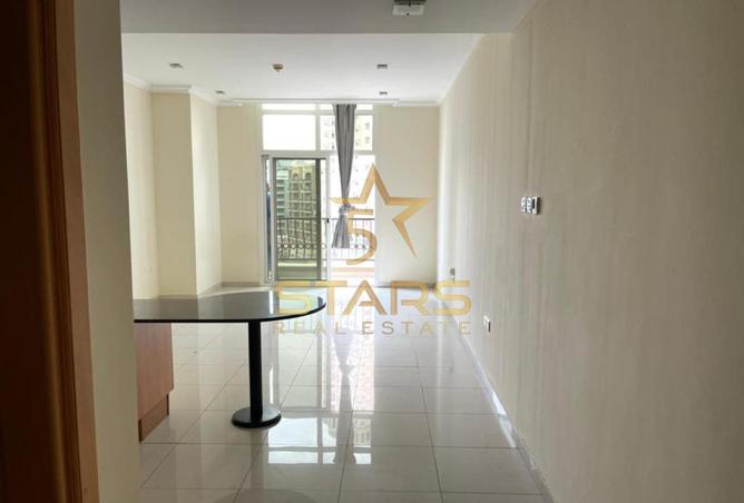 97387333 - Property Image 3
