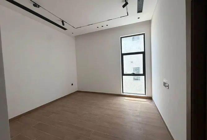 126119950 - Property Image 2