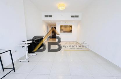 Apartment - 2 Bedrooms - 3 Bathrooms for rent in Al Waleed Garden 1 - Al Waleed Garden - Al Jaddaf - Dubai
