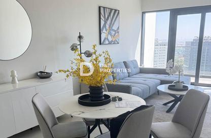 Apartment - 1 - 2 for rent in SOL Bay - Business Bay - Dubai