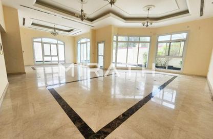 Villa - 5 Bedrooms - 6 Bathrooms for rent in Umm Suqeim 2 Villas - Umm Suqeim 2 - Umm Suqeim - Dubai