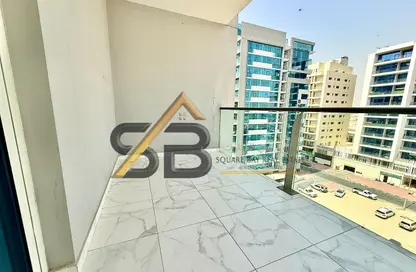 Apartment - 2 Bedrooms - 3 Bathrooms for rent in Al Zarooni - Nadd Al Hammar - Dubai