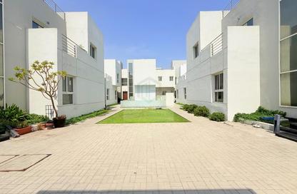 Villa - 4 Bedrooms - 6 Bathrooms for rent in Mirdif Villas - Mirdif - Dubai