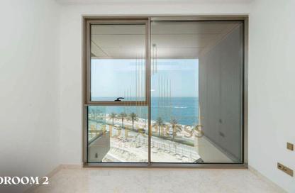 Apartment - 2 Bedrooms - 2 Bathrooms for sale in Ellington Beach House - Palm Jumeirah - Dubai