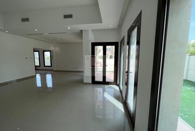 81923190 - Property Image 3