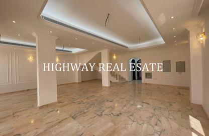 Villa - 5 - 7 for rent in Hoshi 1 - Hoshi - Al Badie - Sharjah Villa - 5 - 7 for rent in Hoshi 1 - Hoshi - Al Badie - Sharjah