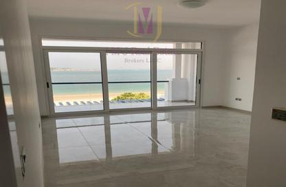 Villa - 5 Bedrooms - 6 Bathrooms for rent in Palma Residences - Palm Jumeirah - Dubai