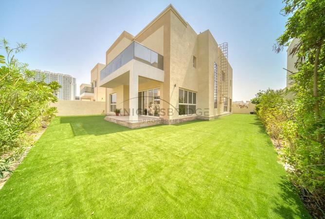 87869603 - Property Main Image