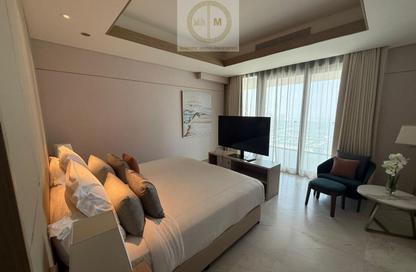 Apartment - 1 - 1 for rent in Five Luxe JBR - Jumeirah Beach Residence - Dubai