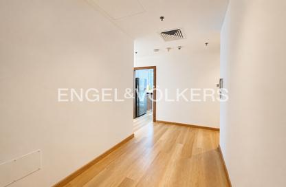 Apartment - 1 Bedroom - 2 Bathrooms for rent in Sulafa Tower - Dubai Marina - Dubai