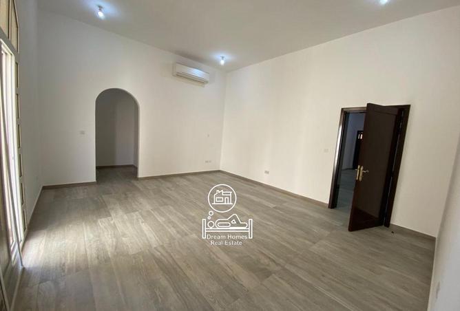 75030972 - Property Image 2