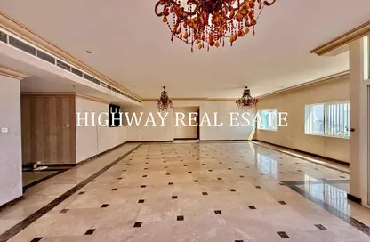 Apartment - 4 Bedrooms - 6 Bathrooms for rent in Manazil Tower 2 - Al Taawun Street - Al Taawun - Sharjah