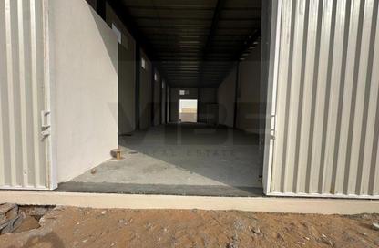 Warehouse - Studio - 2 Bathrooms for rent in Umm Al Thuoob - Umm Al Quwain Warehouse - Studio - 2 Bathrooms for rent in Umm Al Thuoob - Umm Al Quwain