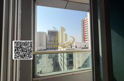 Apartment - 2 - 2 for rent in Mandarin Towers - Garden City - Ajman