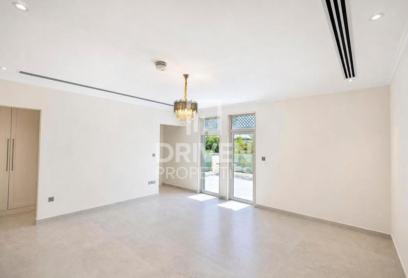 Upgraded Bathrooms | Corner Unit | Swimming Pool photo 13