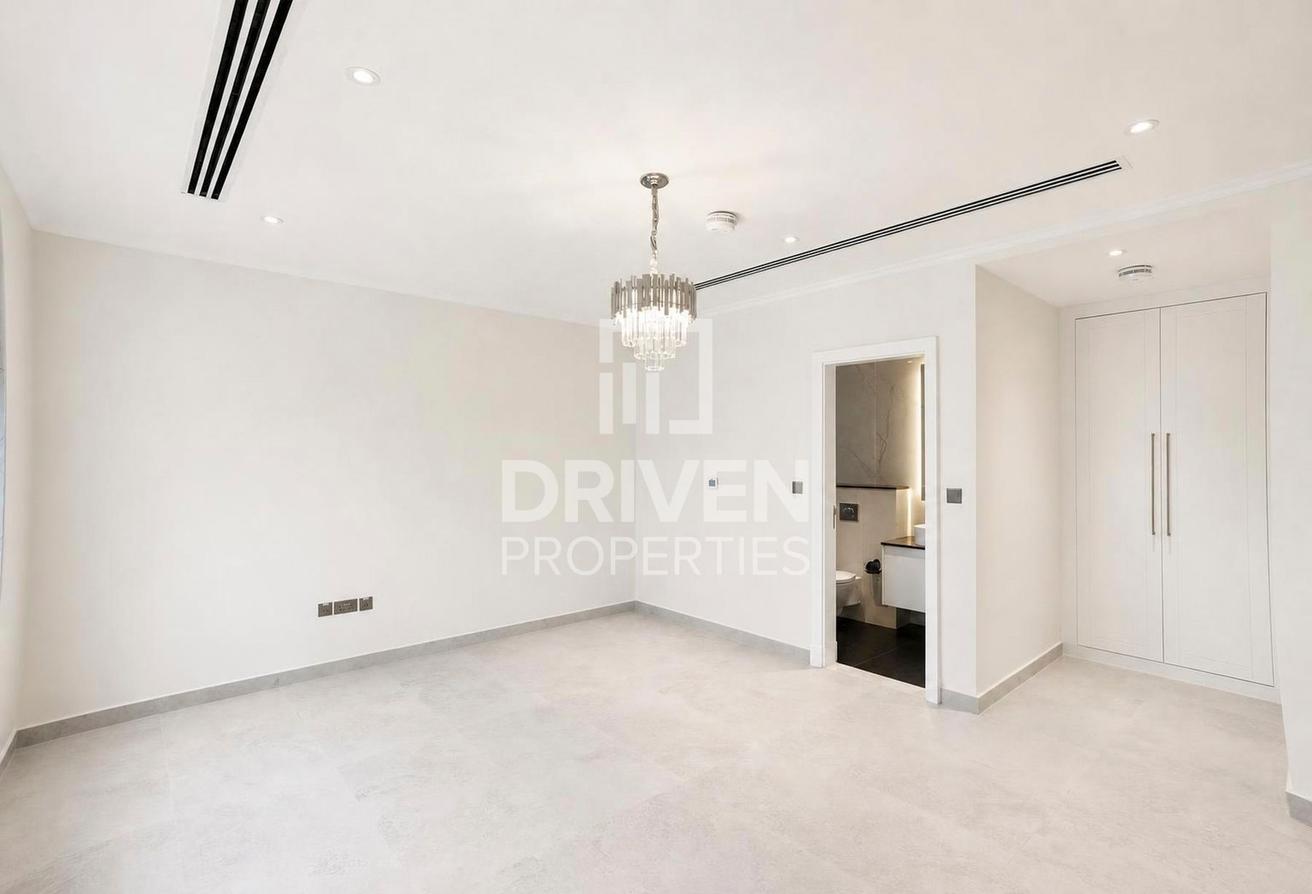 Upgraded Bathrooms | Corner Unit | Swimming Pool photo 10