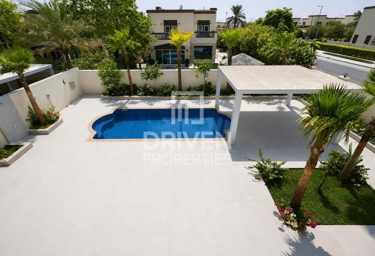 Upgraded Bathrooms | Corner Unit | Swimming Pool photo 25
