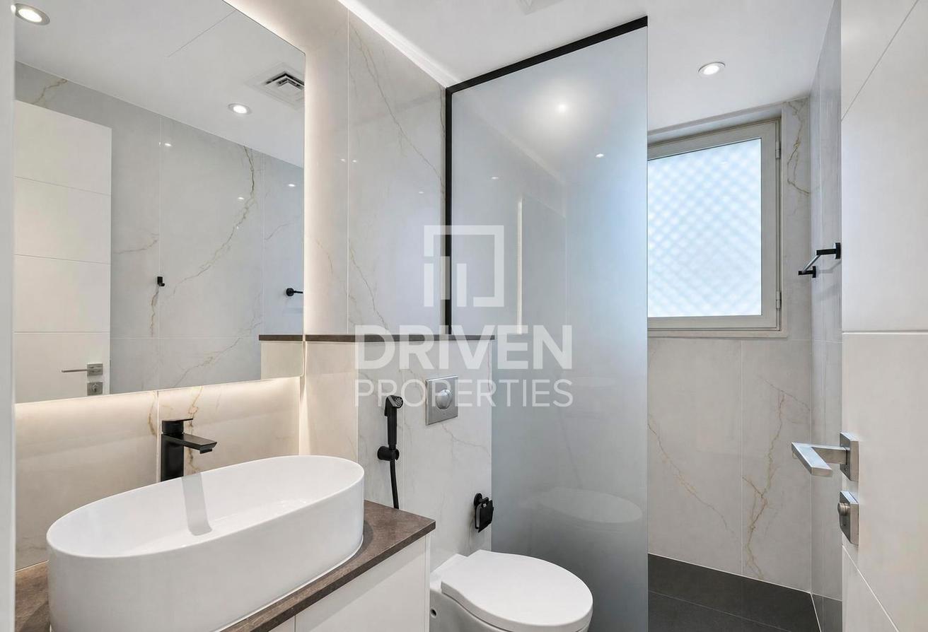 Upgraded Bathrooms | Corner Unit | Swimming Pool photo 16
