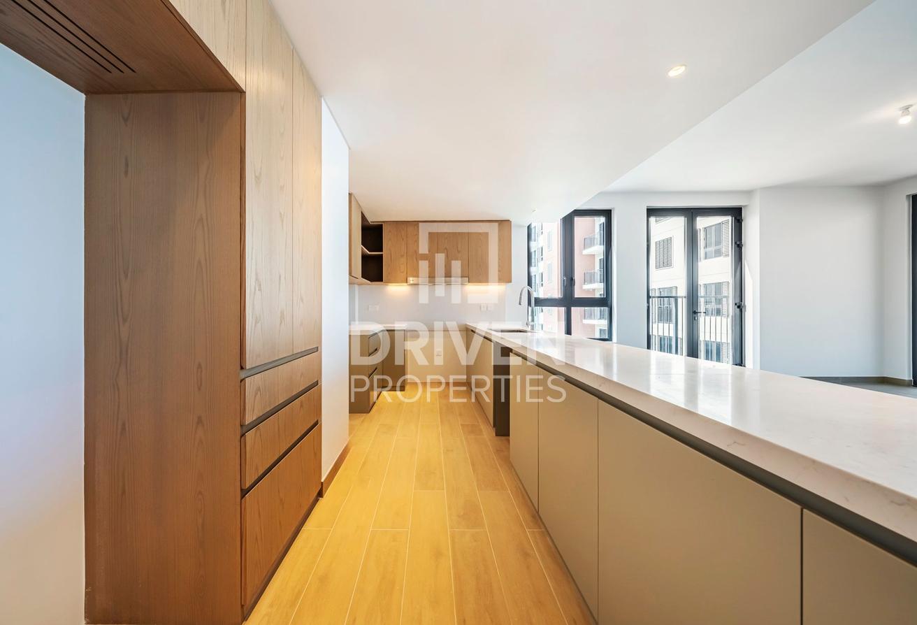 Brand New plus Maids Room | Amazing Sea View photo 12