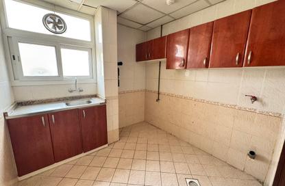 Apartment - 1 - 2 for rent in Muwailih Building - Muwaileh - Sharjah