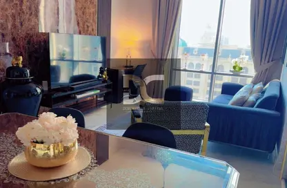 شقة - غرفة نوم - 2 حمامات للبيع في آمنة - مدينة الحبتور - الخليج التجاري - دبي