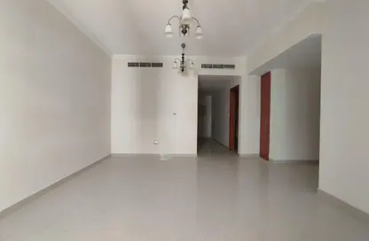 شقة - غرفة نوم - 2 حمامات للايجار في بناية اس جي المويلح - مويلح - الشارقة