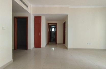 Apartment - 1 Bedroom - 2 Bathrooms for rent in SG Muwaileh Building - Muwaileh - Sharjah