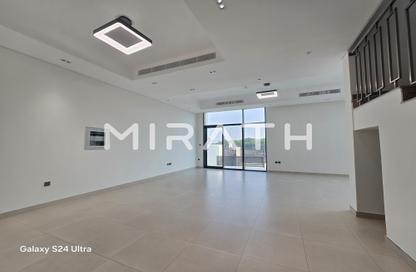 Villa - 4 - 4 for rent in Dubai Investment Park 1 (DIP 1) - Dubai Investment Park (DIP) - Dubai