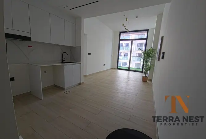 102001556 - Property Image 2