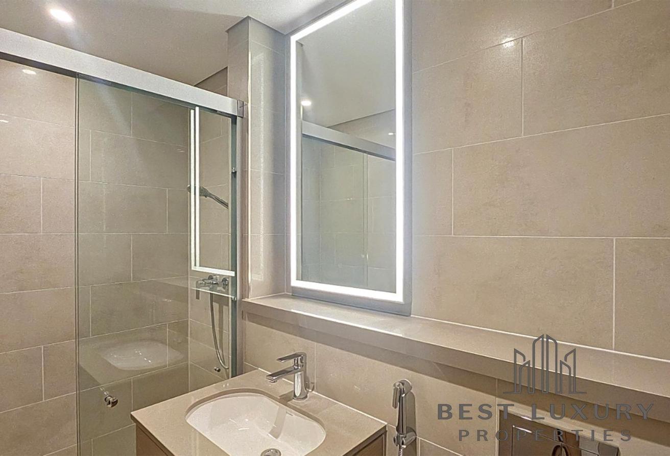 1BR | HIGH-END FURNISHED | LAGOON VIEW photo 10