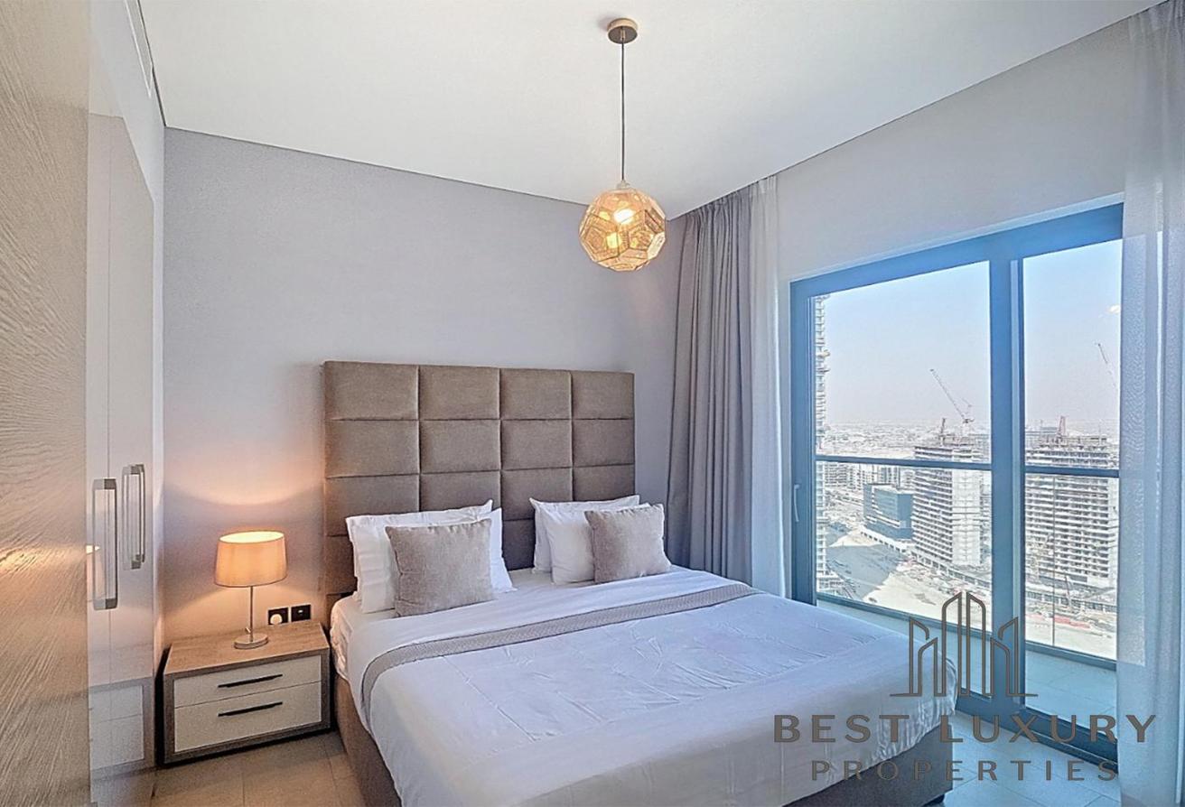 1BR | HIGH-END FURNISHED | LAGOON VIEW photo 9