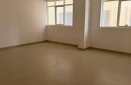 Apartment - 2 Bedrooms - 3 Bathrooms for rent in Al Ameera Village - Ajman