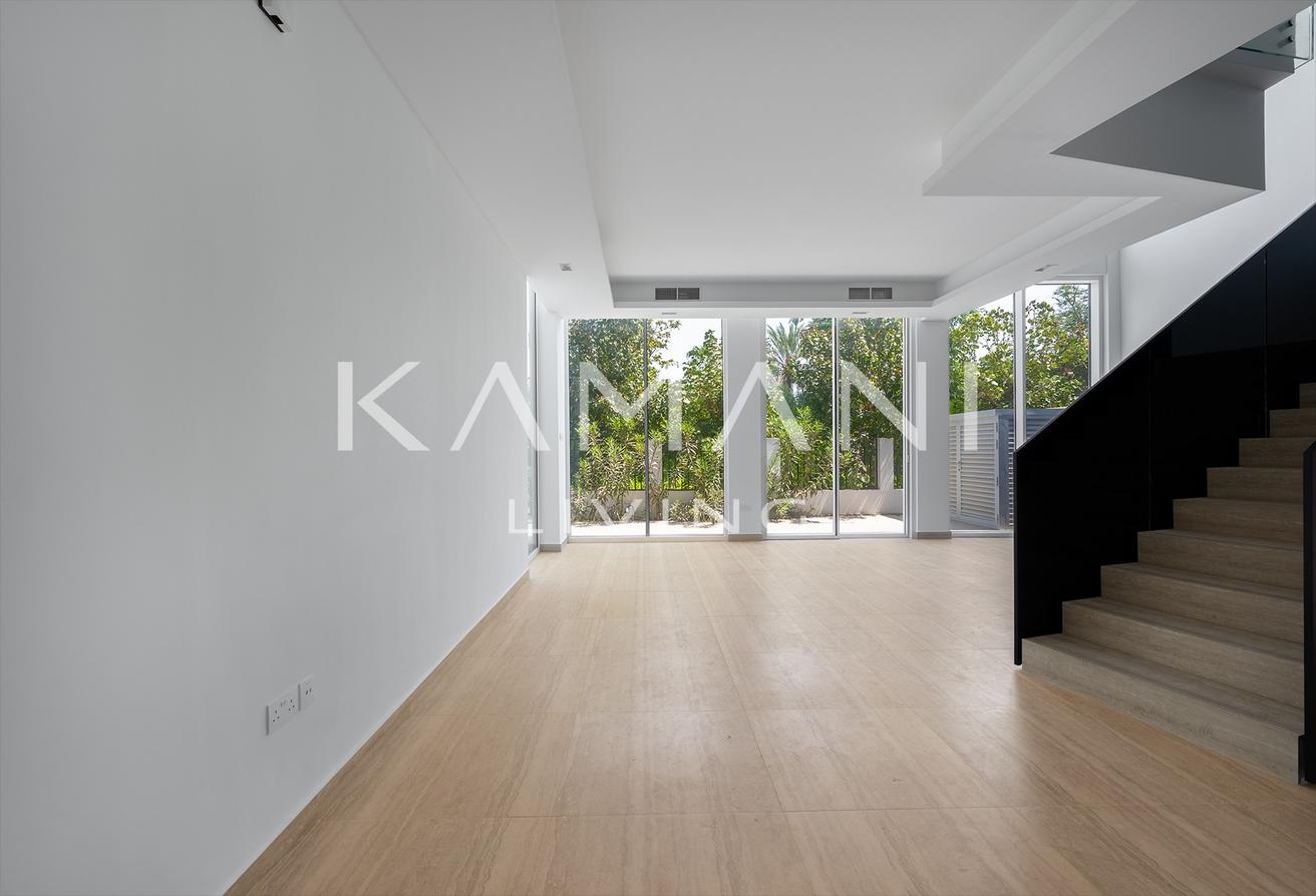 Brand New | 12 Cheques | 4 Bed + Maid | Park View photo 2