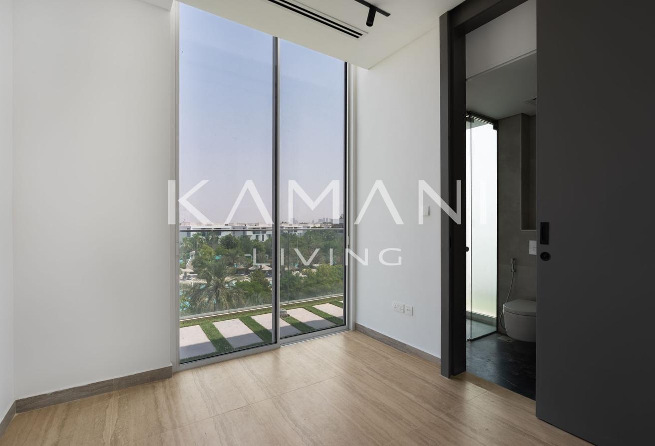 Brand New | 12 Cheques | 4 Bed + Maid | Park View photo 12