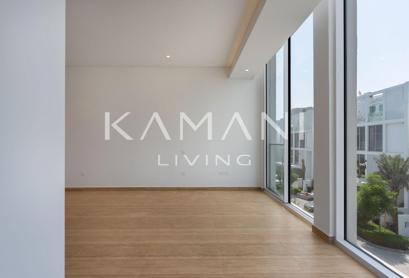Brand New | 12 Cheques | 4 Bed + Maid | Park View photo 10