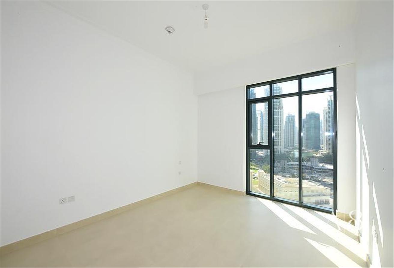 Unfurnished | Available Now | Great View photo 4
