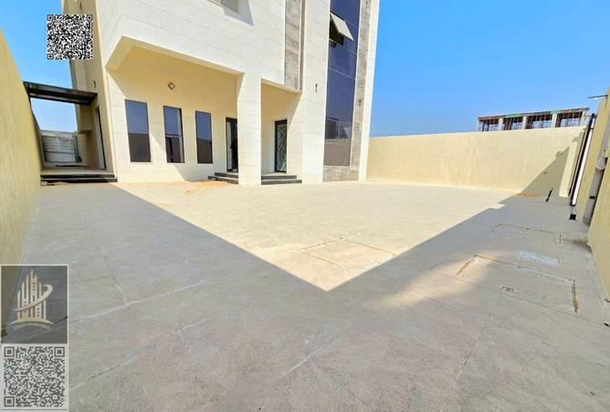 66704237 - Property Image 2