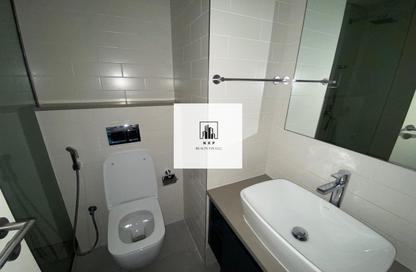 Apartment - Studio - 1 Bathroom for rent in The Link - East Village - Aljada - Sharjah