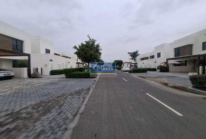 91392619 - صورة العقار 2