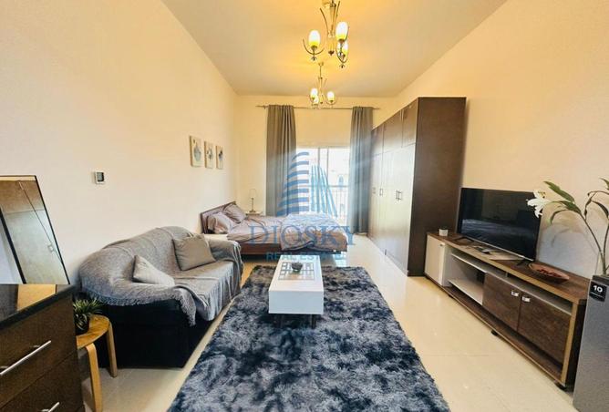 54926653 - Property Main Image