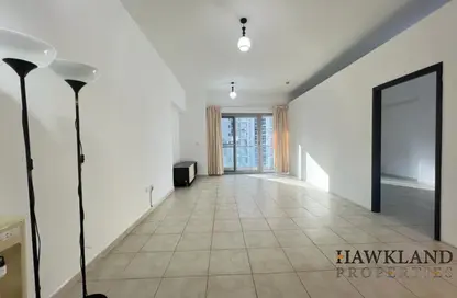 Apartment - Studio - 1 Bathroom for rent in West Heights 3 - Business Bay - Dubai